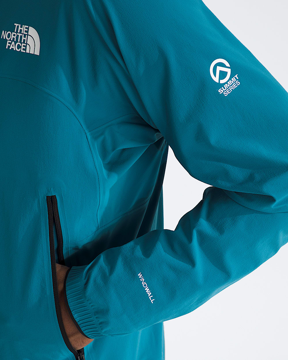 Mens Summit Series Off Width Jacket TNF ALT1