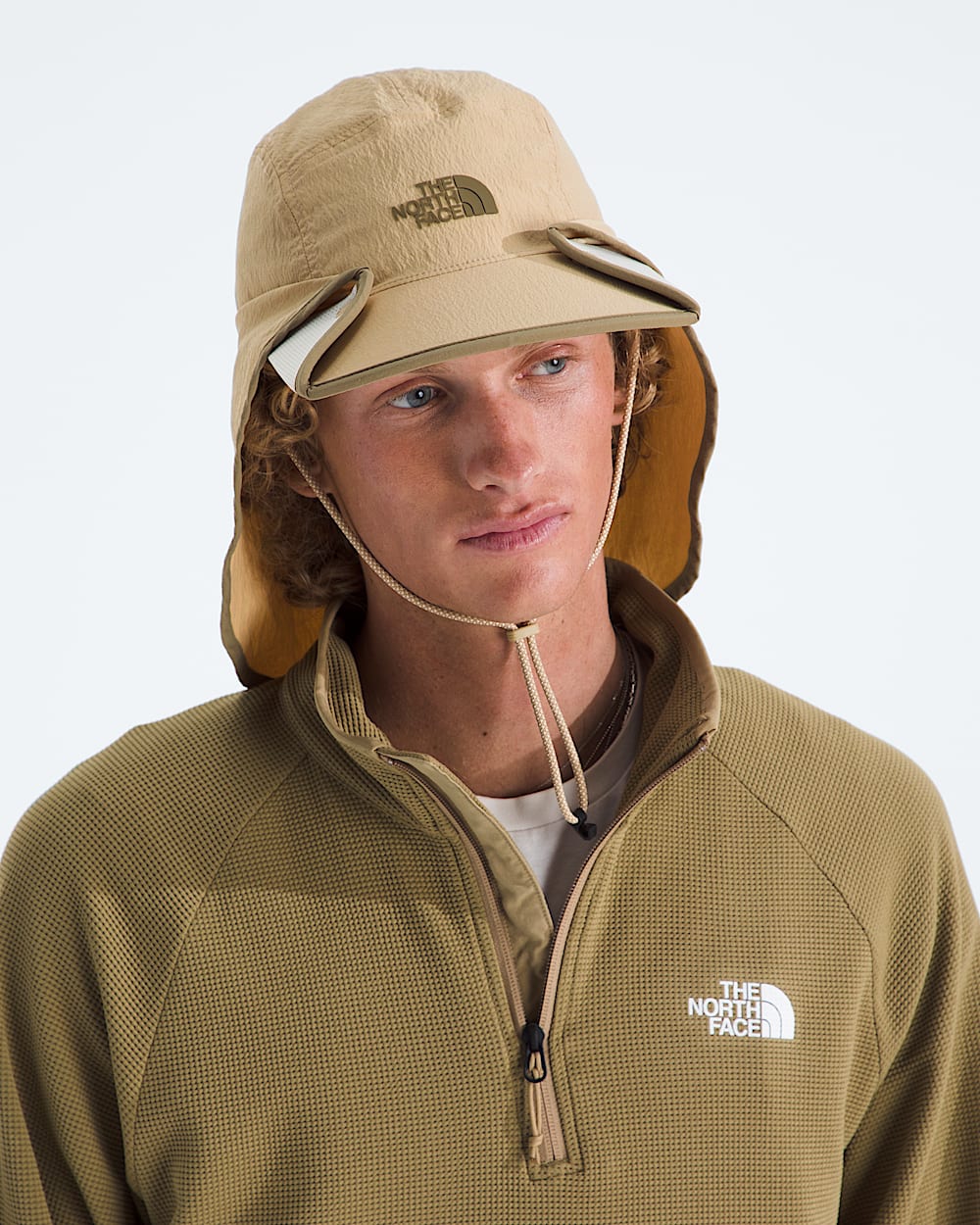 Class V Convertible Sunshield TNF MODELBACK