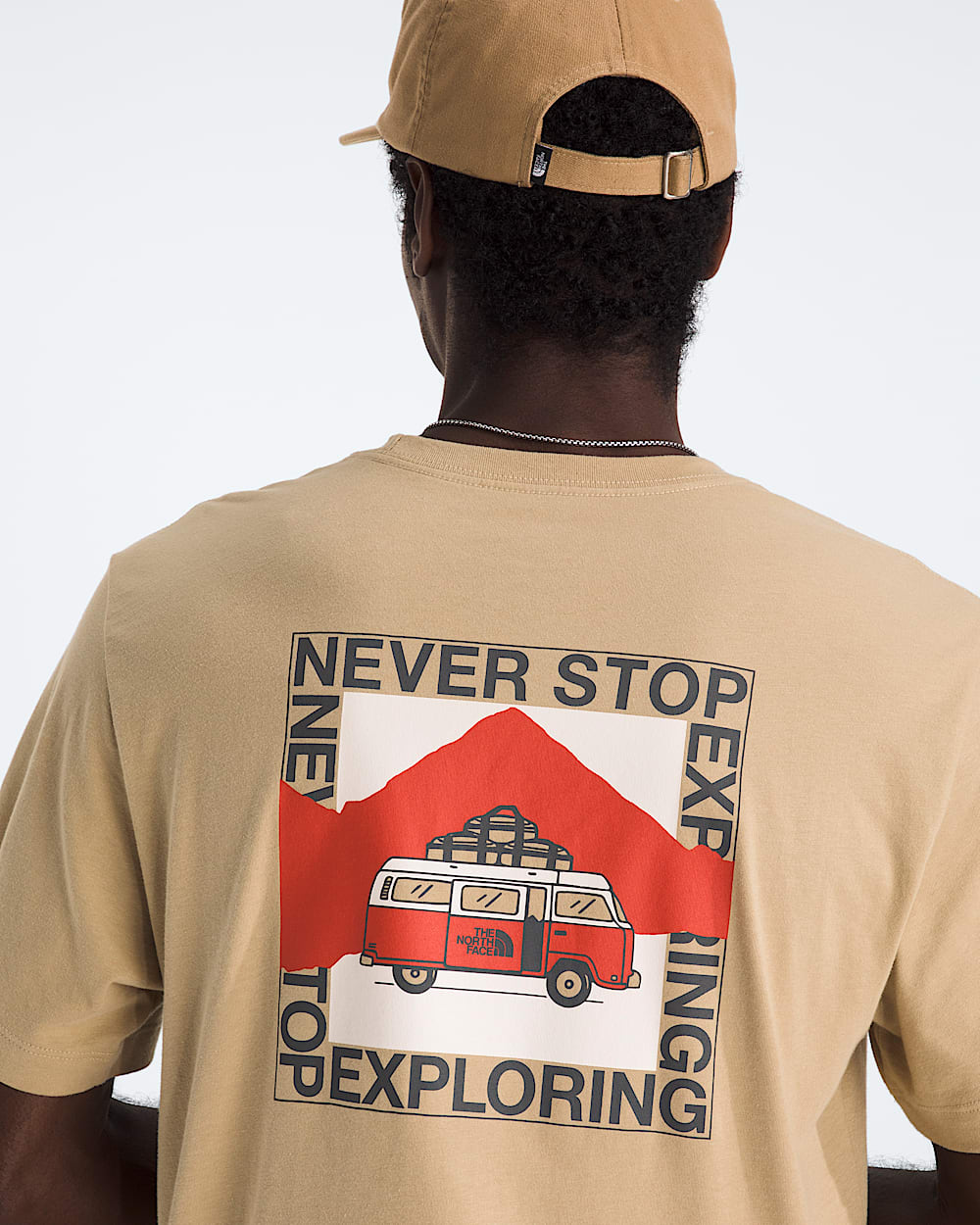 Mens Escape The City Regular ShortSleeve Tee TNF HERO2