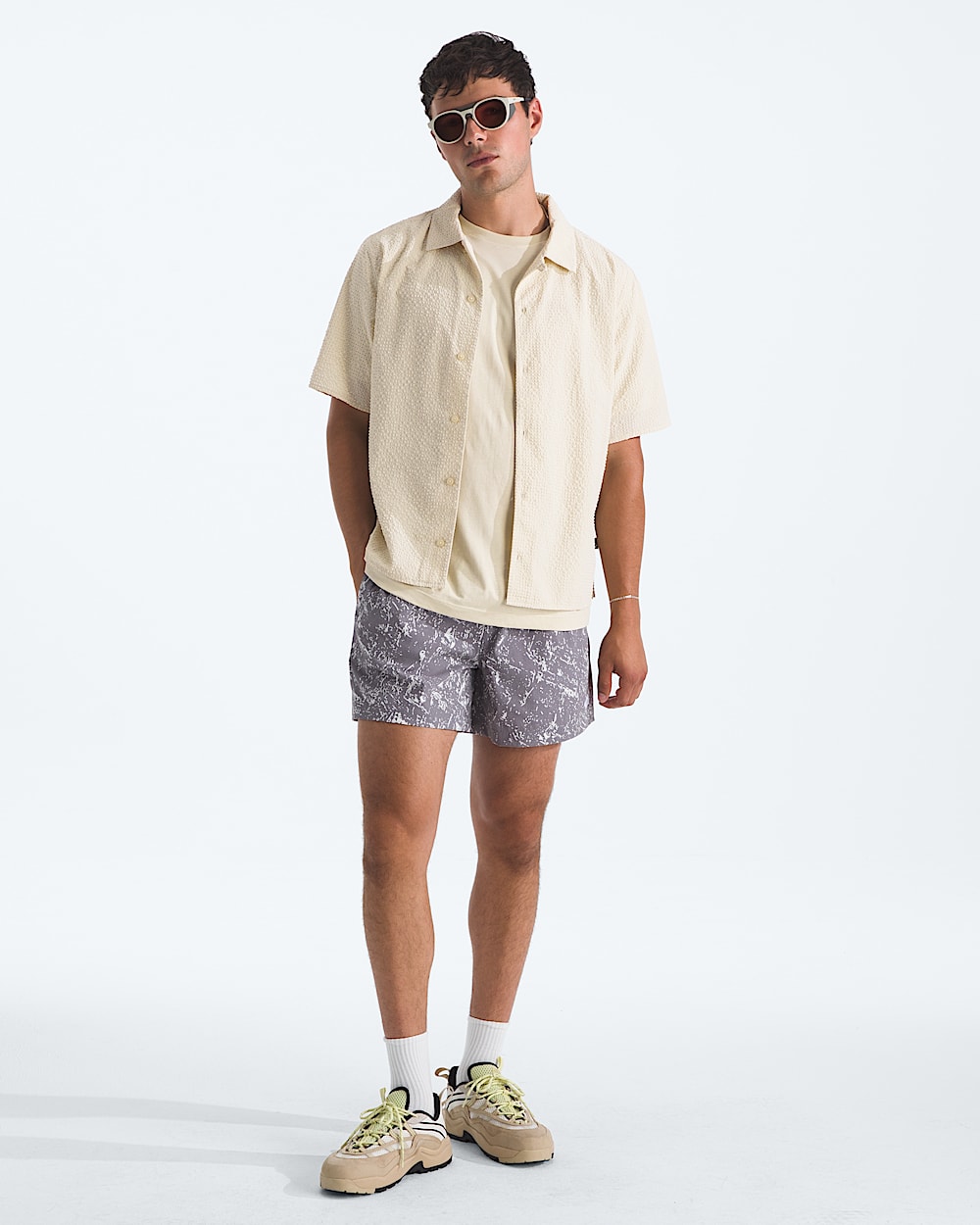 Mens Pacific City Button Down TNF HERO2