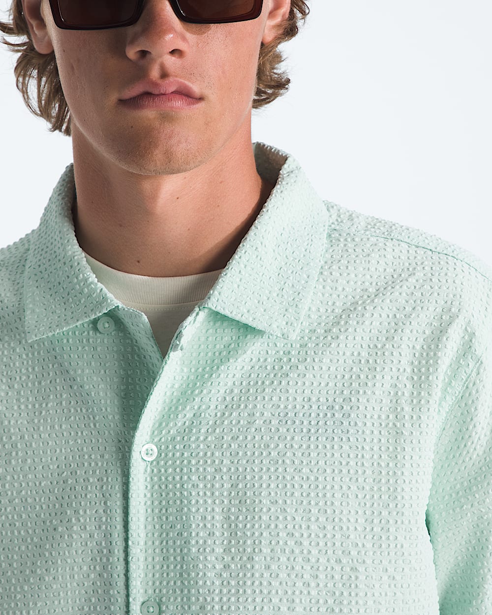 Mens Pacific City Button Down TNF ALT1