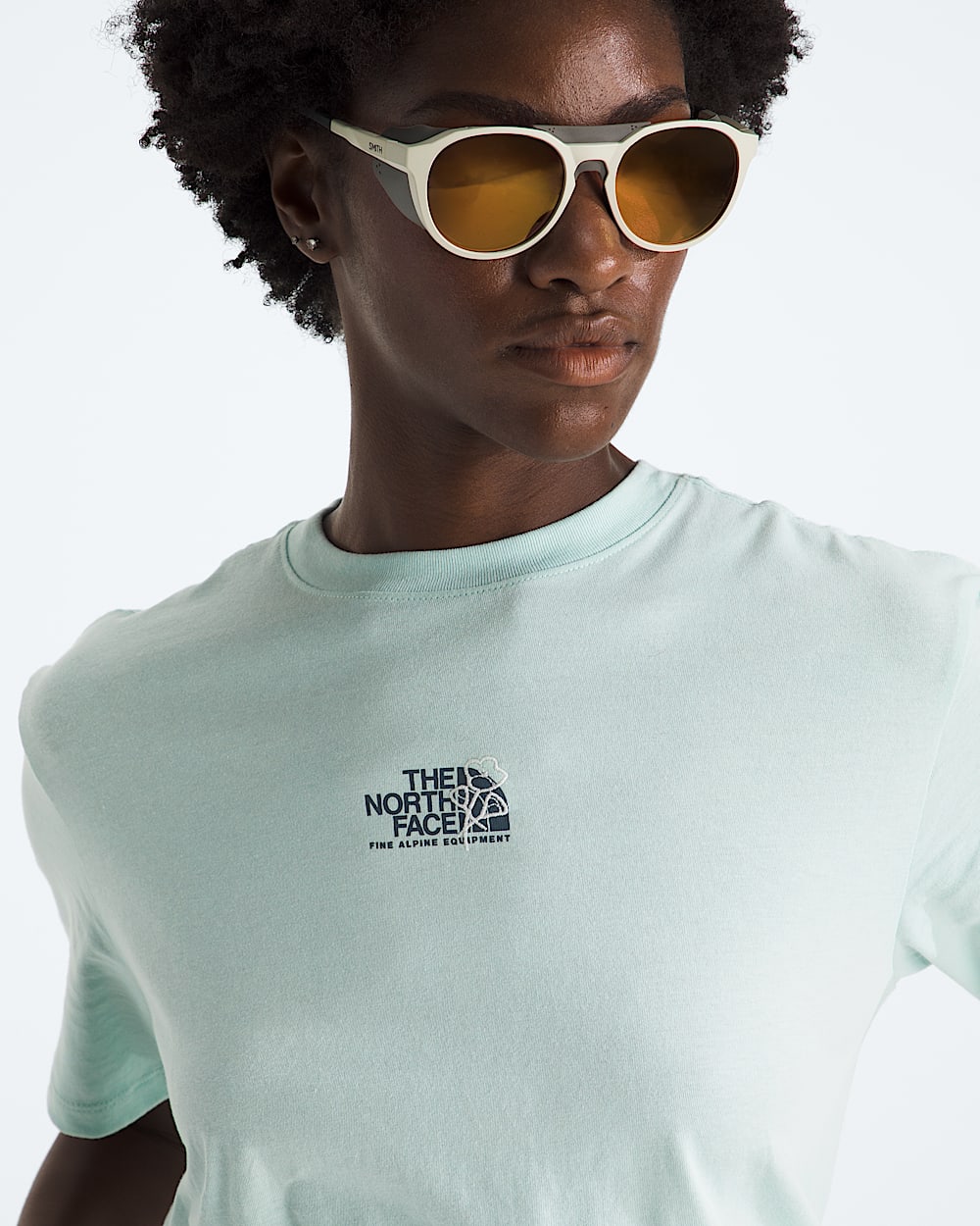 Womens Midnight Ember Relaxed ShortSleeve Tee TNF HERO2