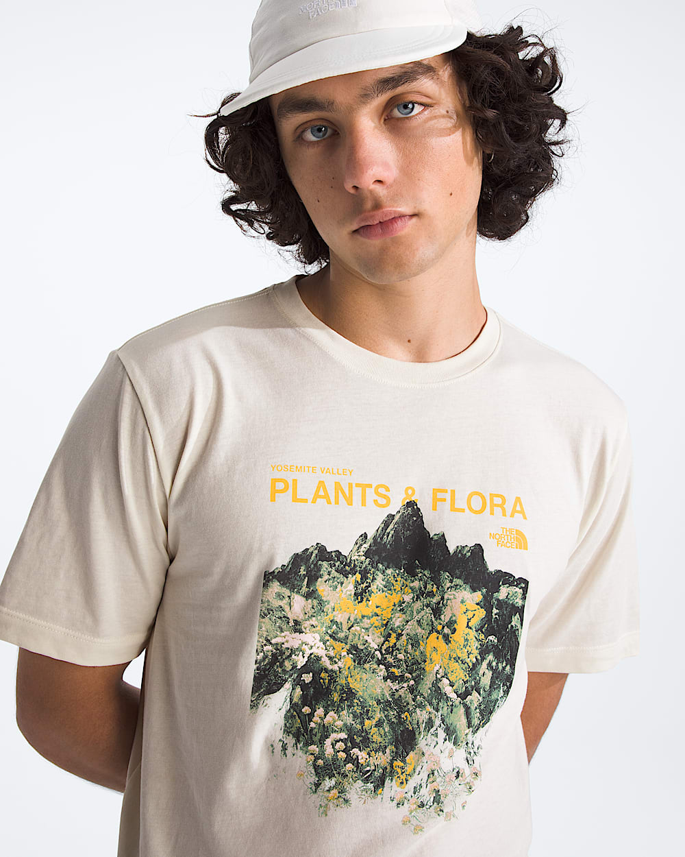 Mens Boulder Breeze Regular ShortSleeve Tee TNF HERO2