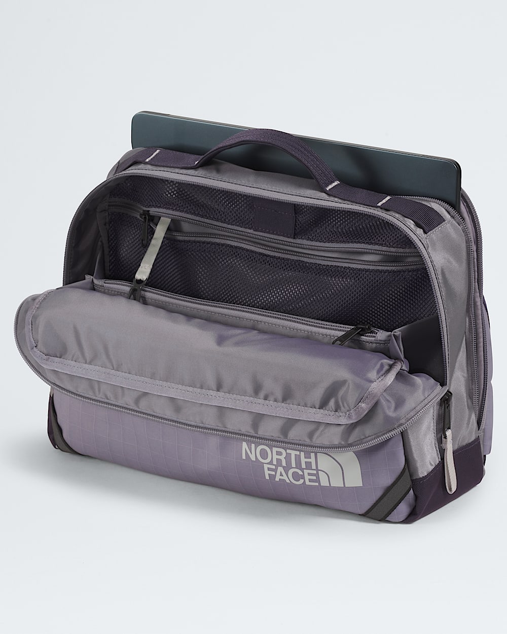 Base Camp Voyager Sling TNF INT