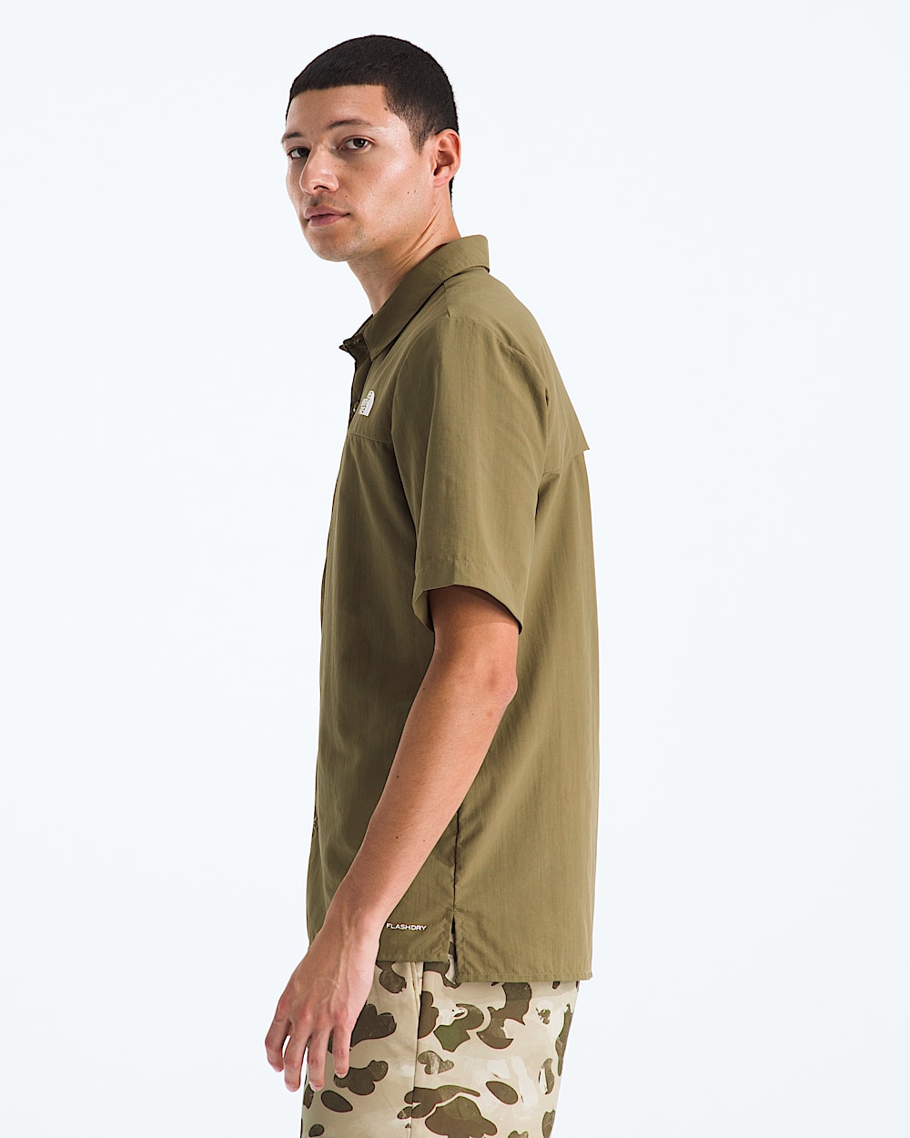 Mens Packable ShortSleeve Shirt TNF MODEL34