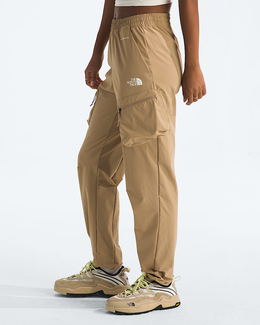 Womens Packable Regular Straight Joggers TNF MODEL34