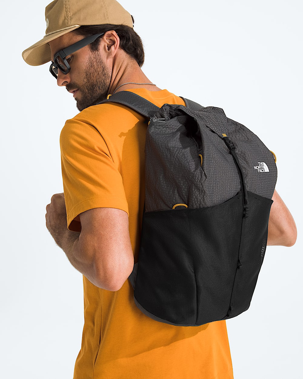 Clyffe Daypack  23L TNF MODELBACK