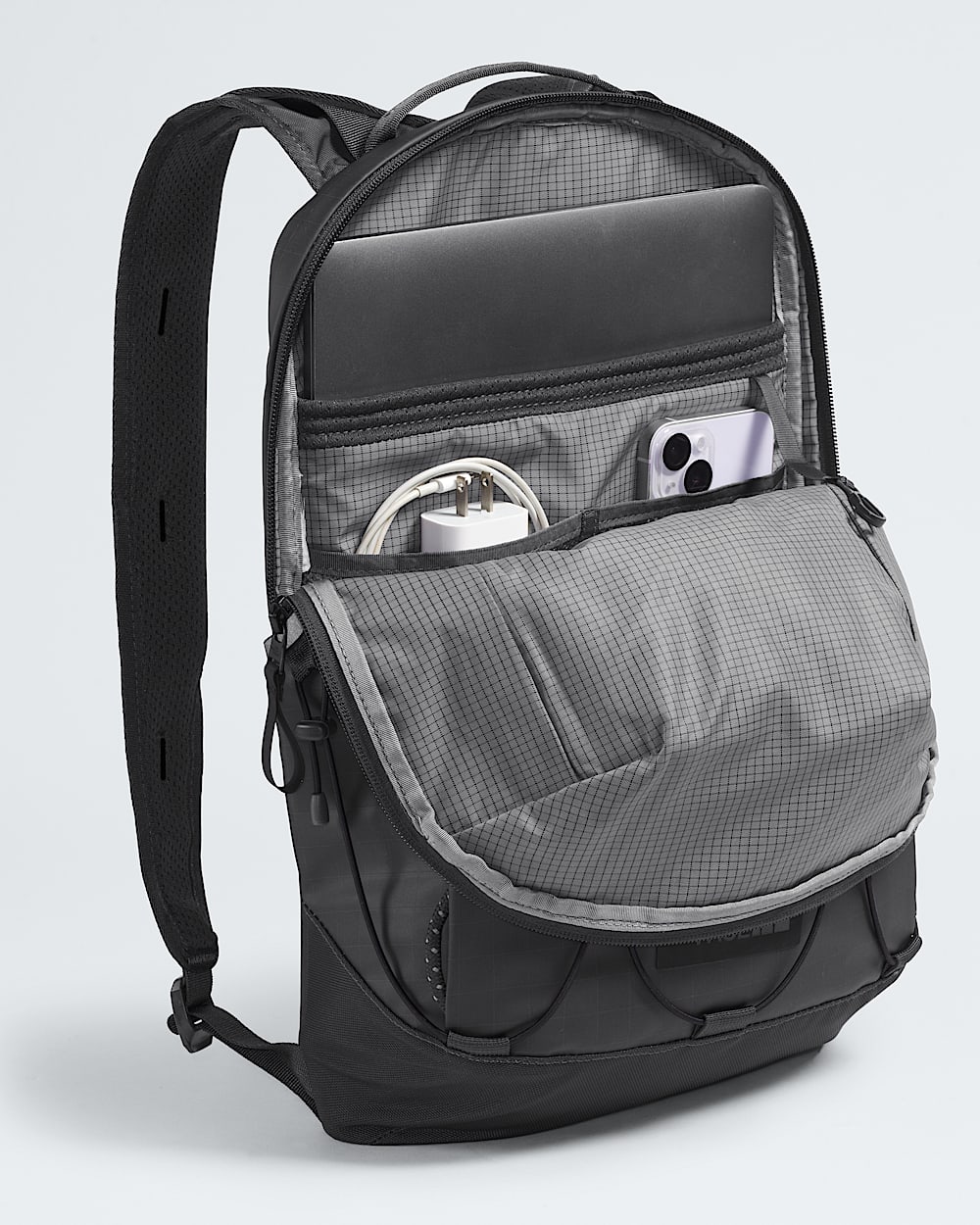 Base Camp Voyager Pro Lightweight Pack  15L TNF INT