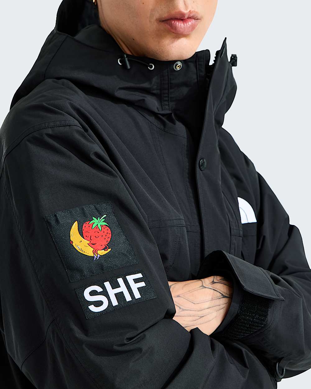 TNF x Sky High Farm Goods Mountain Jacket TNF MODELCLOSE4