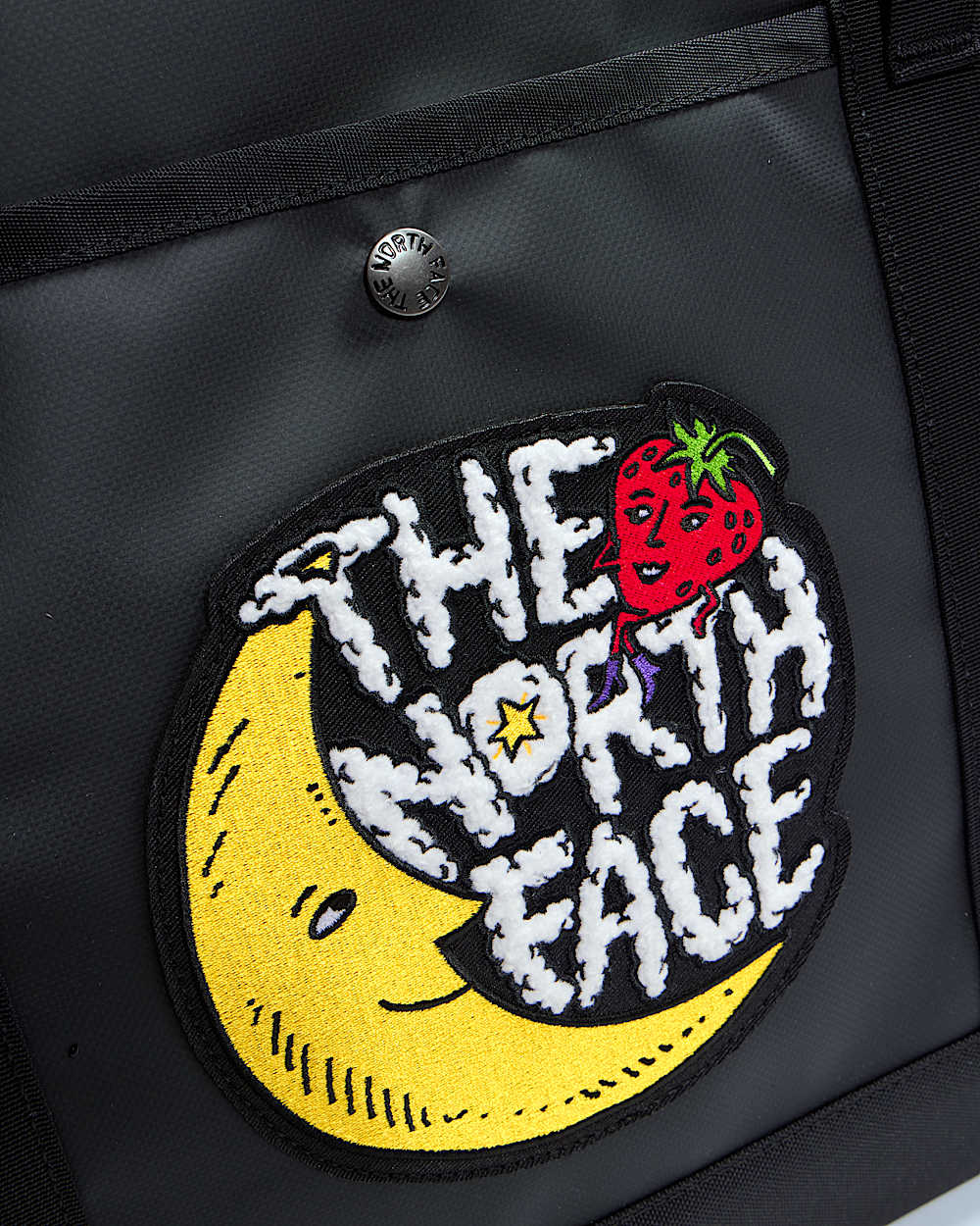 TNF x Sky High Farm Goods Tote TNF DETAIL1