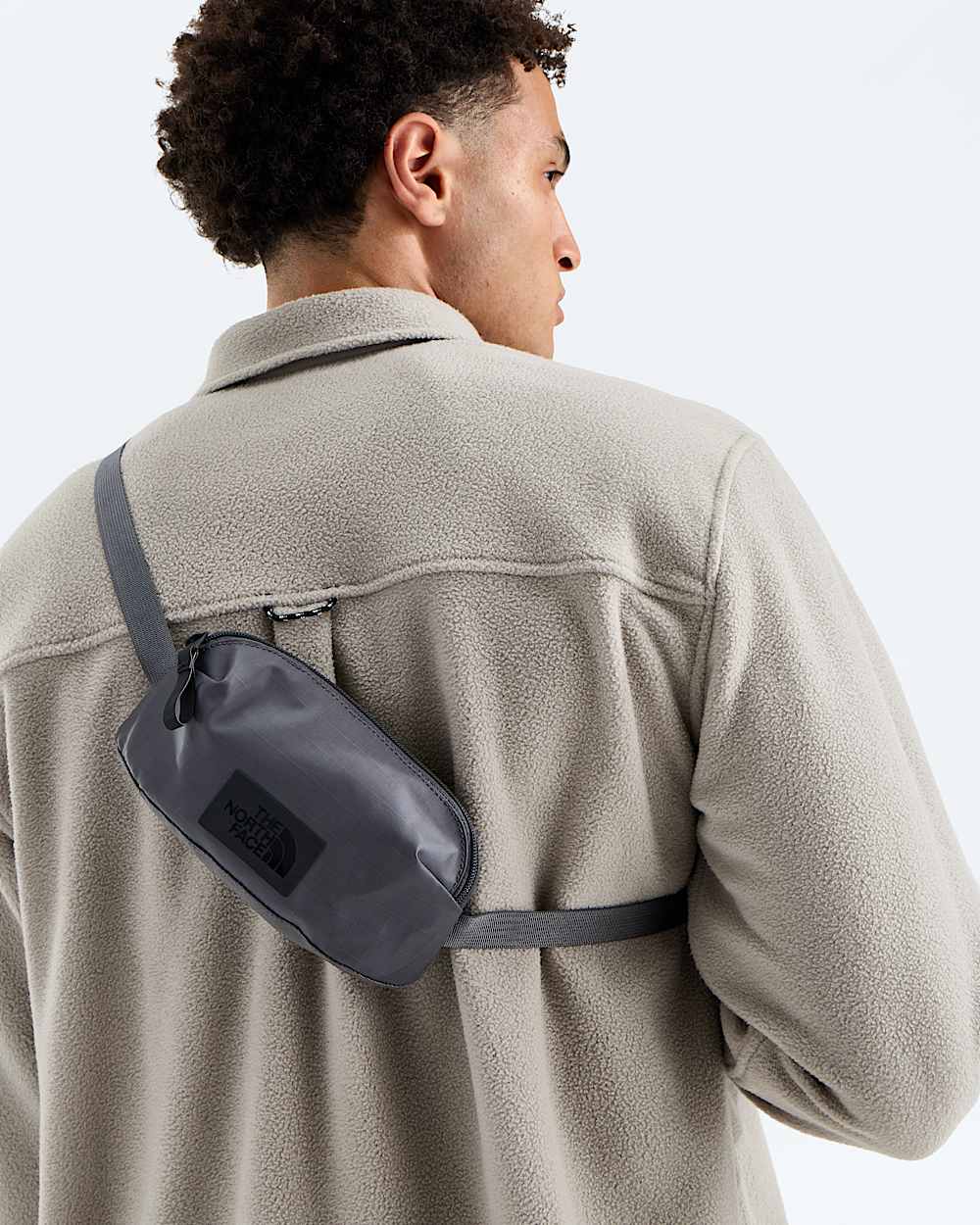 Base Camp Voyager Pro Travel Pouch TNF MODELBACK