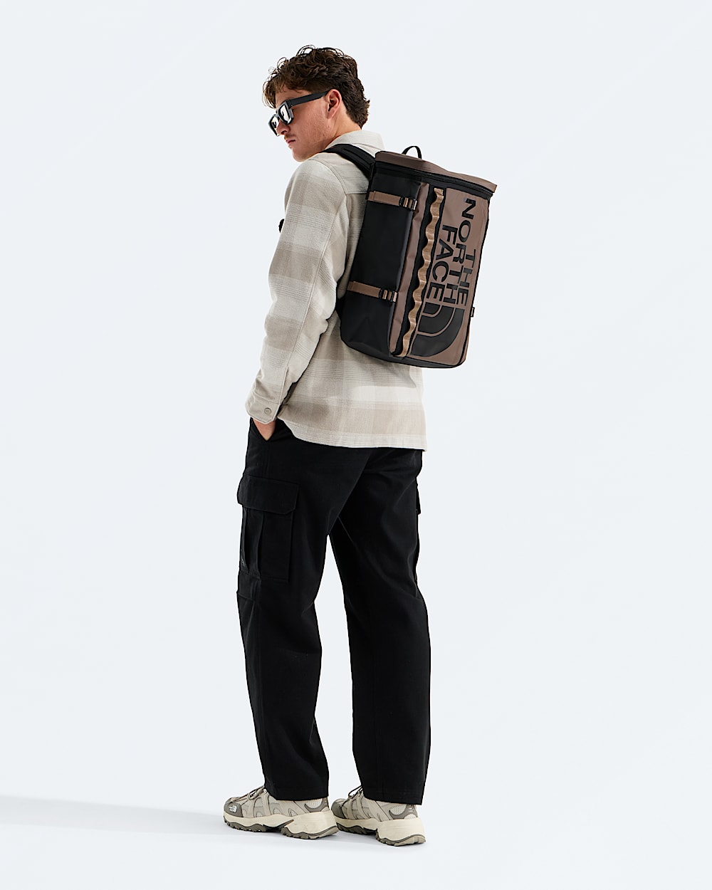 Base Camp Fusebox  30L TNF MODELBACK