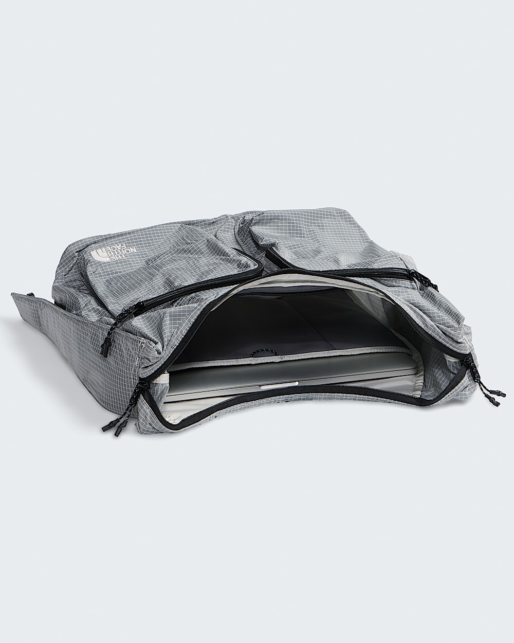 Never Stop Tote TNF INT