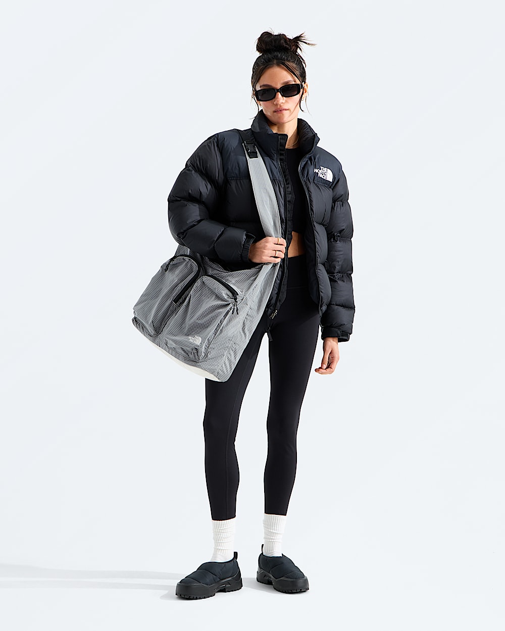 Never Stop Tote TNF MODELBACK