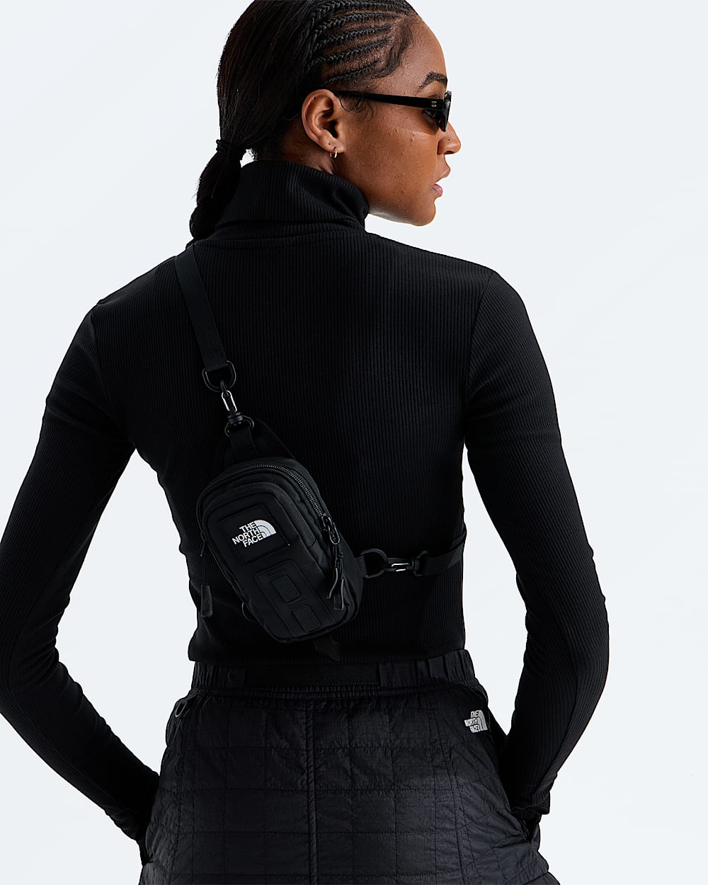 Hot Shot Crossbody TNF MODELBACK