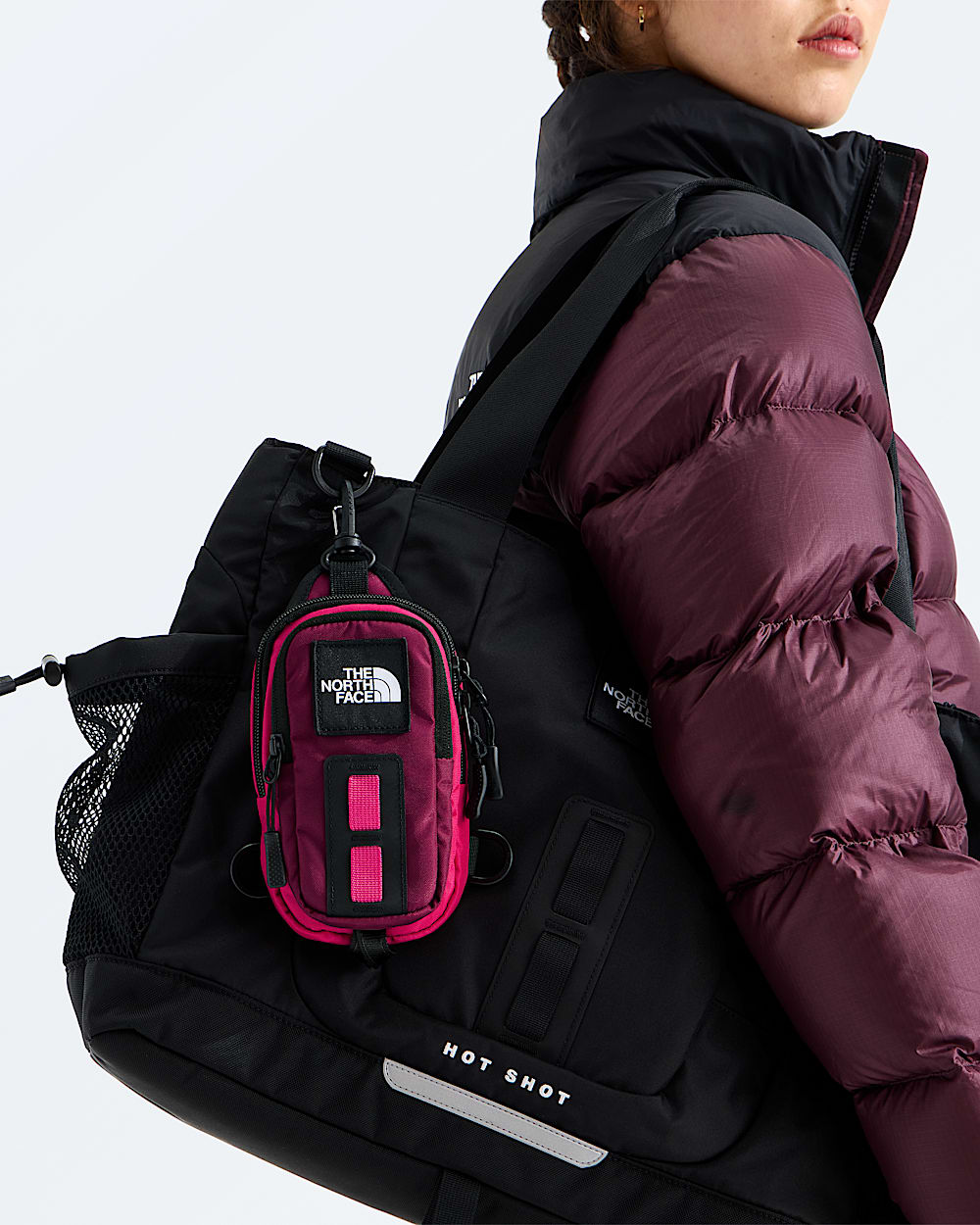 Hot Shot Crossbody TNF ALT1