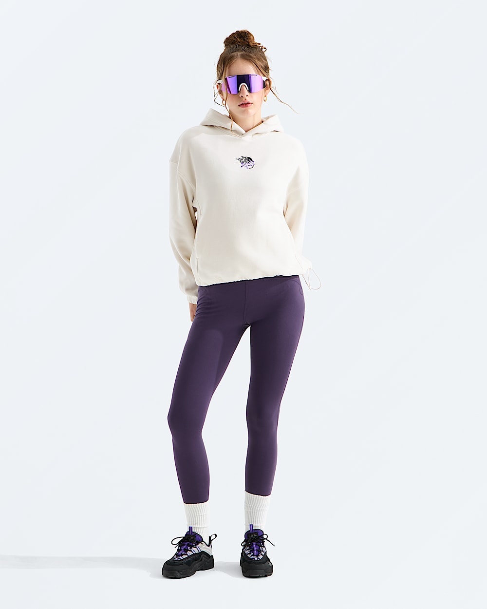 Chandail  capuchon Places We Love pour femmes ancolies bleues des Rocheuses TNF HERO2