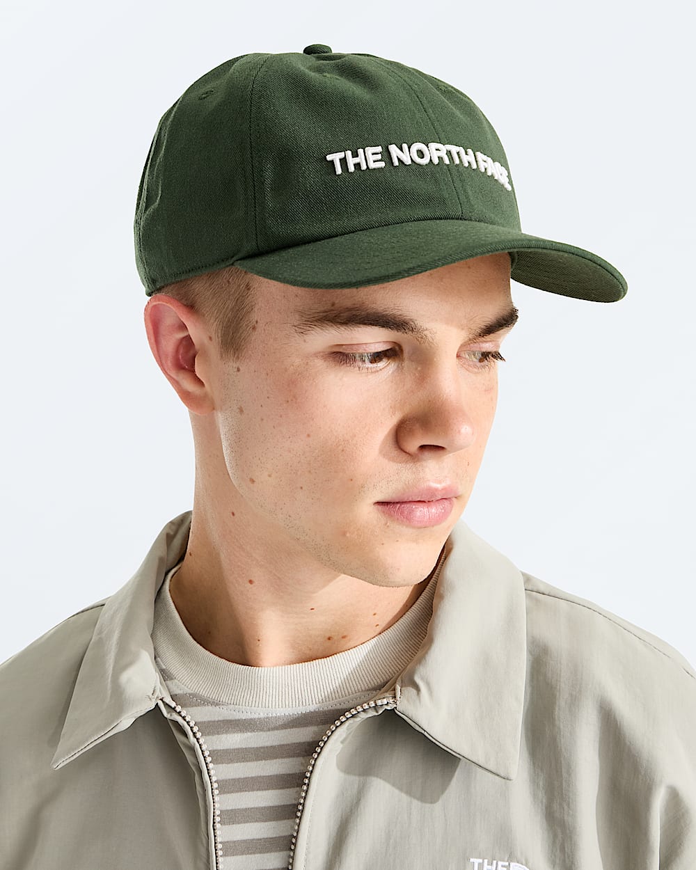 Chapeau Roomy Norm TNF MODELBACK