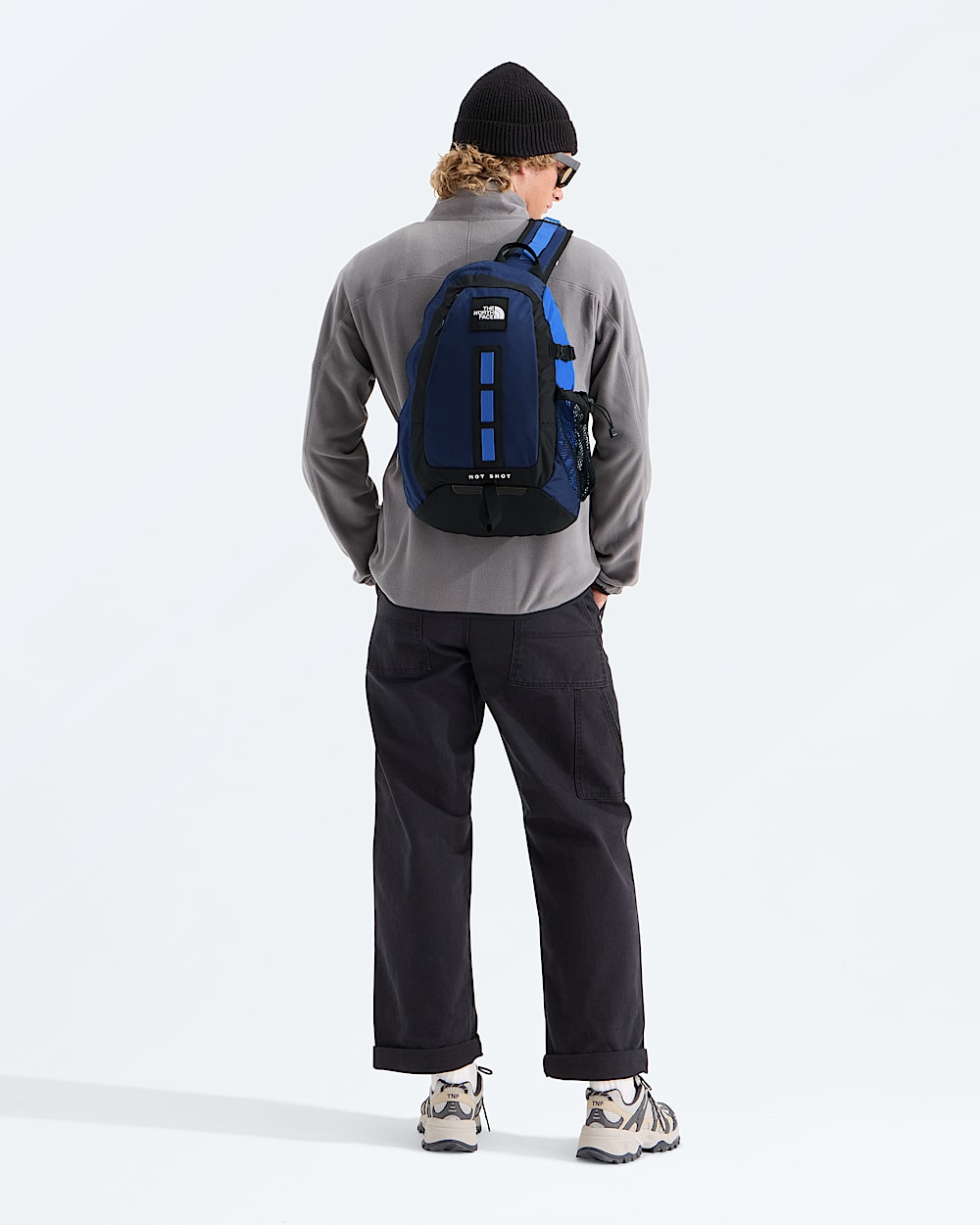 Hot Shot Sling TNF MODELBACK