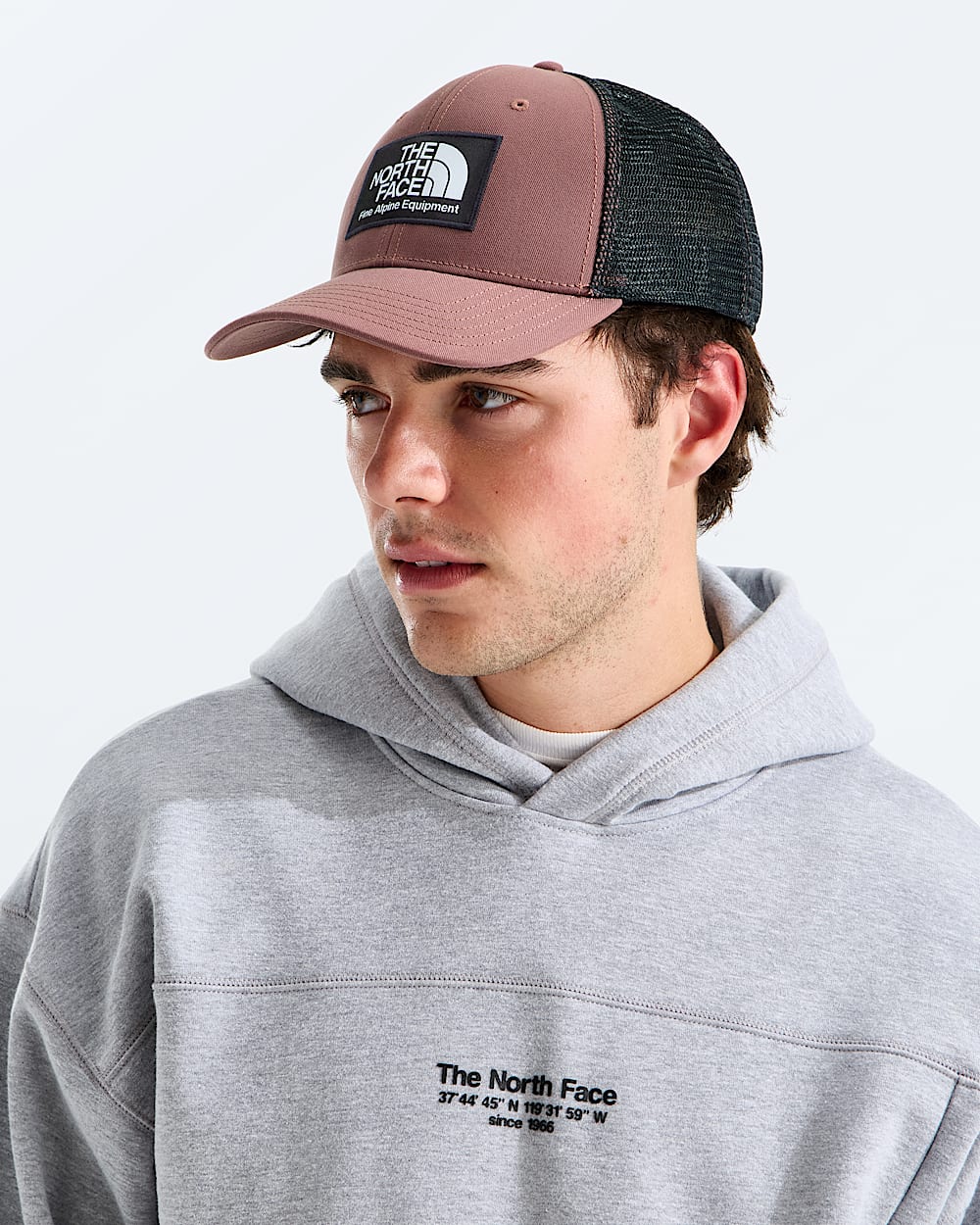 Mudder Trucker Hat TNF MODELBACK