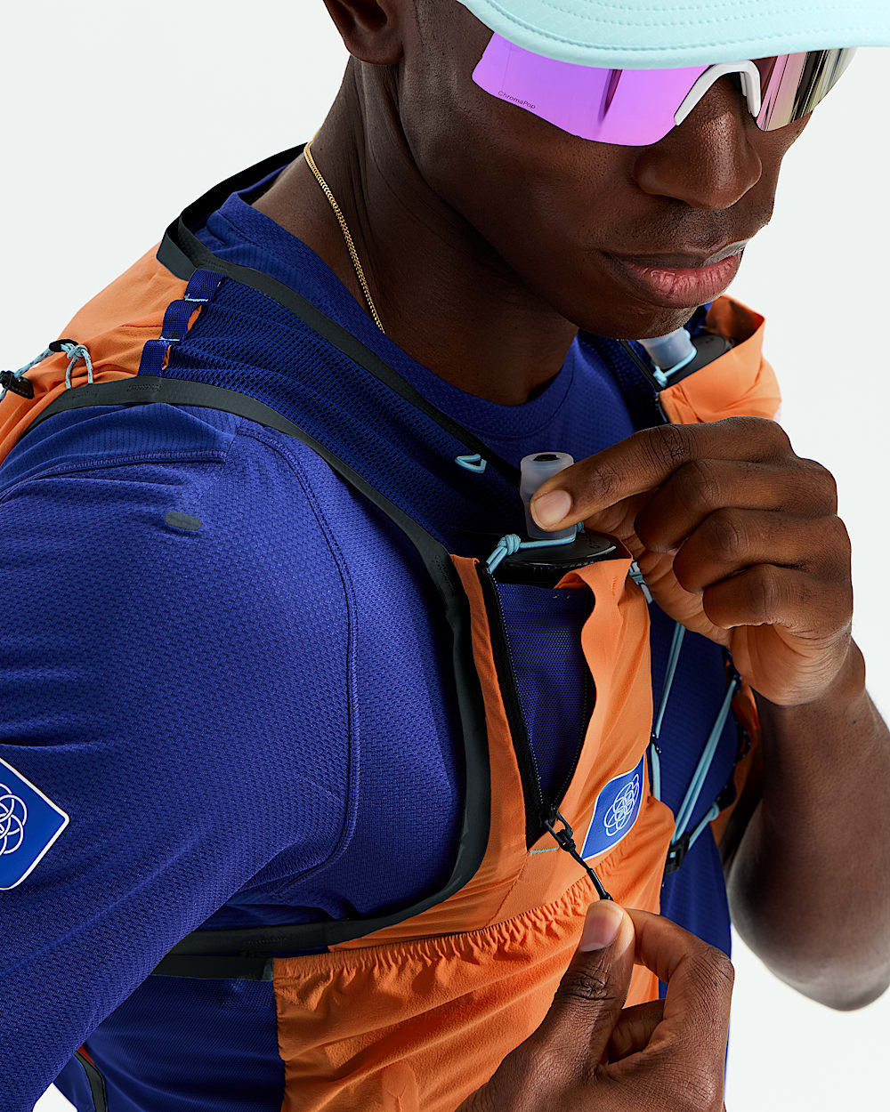 Summit Series Run Vest 10 TNF ALT3