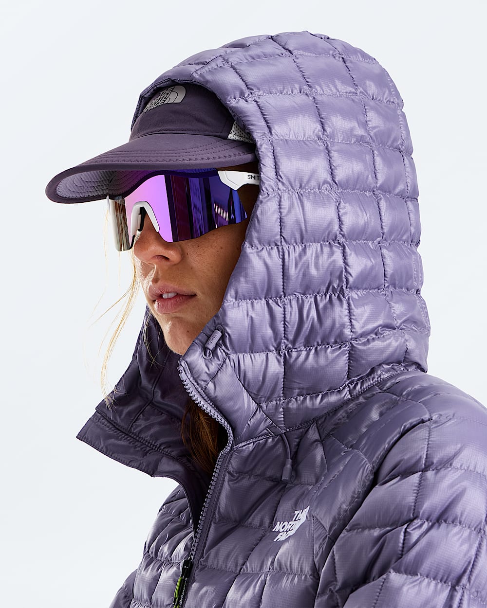 Womens THERMOBALL Hooded Jacket TNF MODELHOOD2
