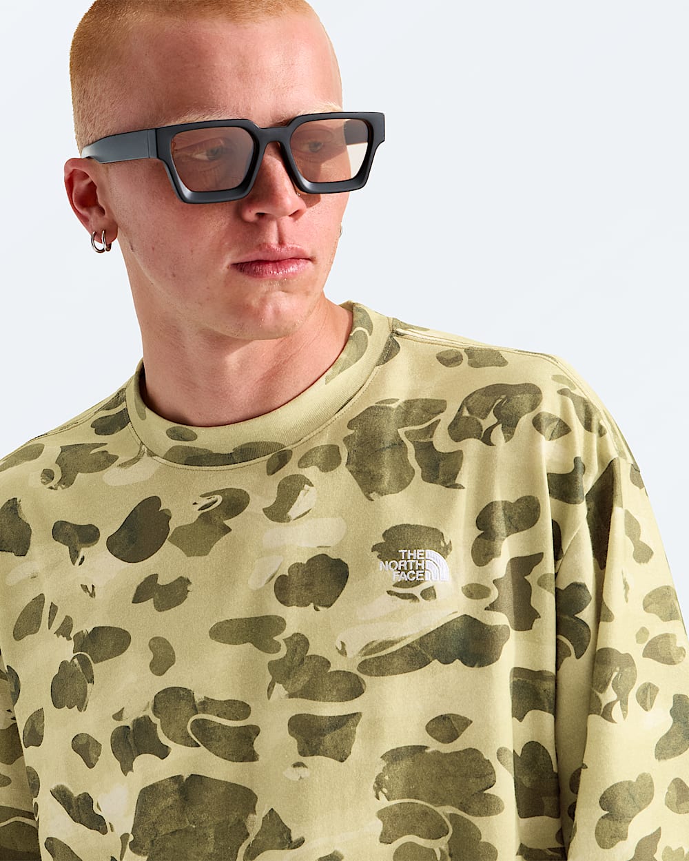 Mens TNF Essential Simple Dome Oversized ShortSleeve TeePrint TNF HERO2