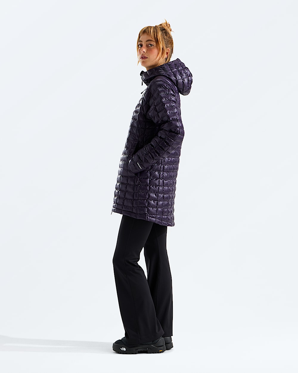 Womens THERMOBALL Hooded Parka TNF MODEL34