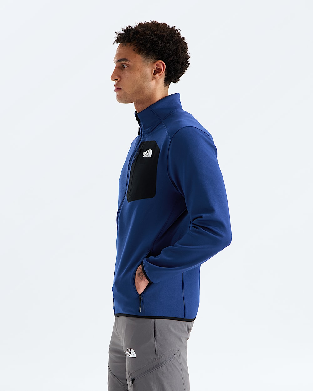 Mens Crest FullZip TNF MODEL34