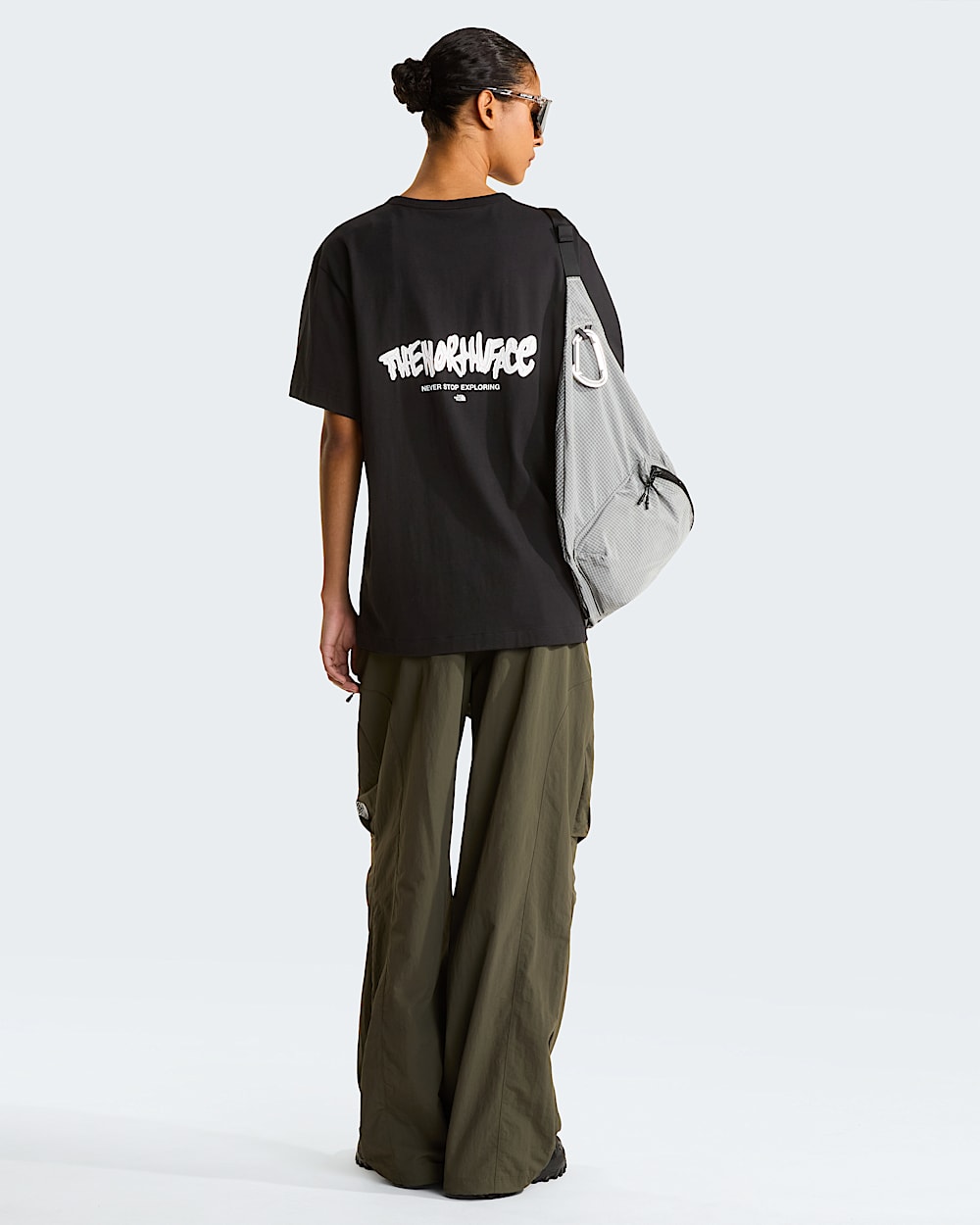 Unisex NSE Logo Play Relaxed Short Sleeve Tee TNF HERO2