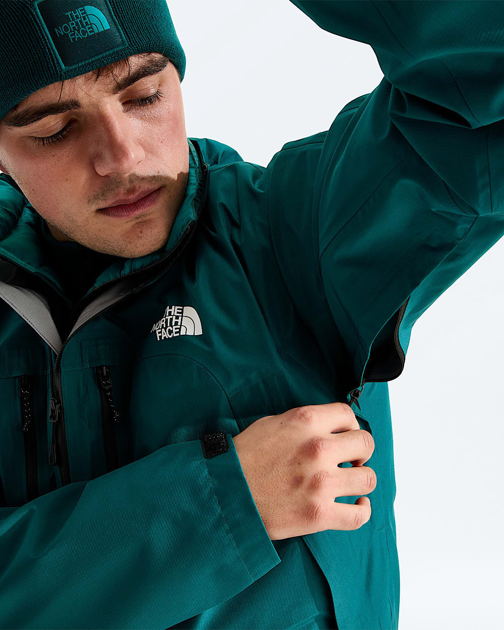 Mens Valley View Jacket TNF MODELALT2