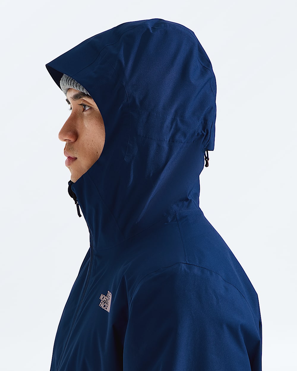 Mens Quest Insulated Jacket TNF MODELHOOD2