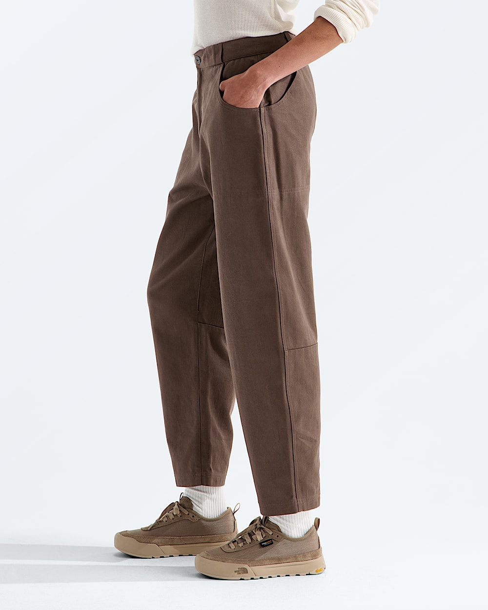 Womens Pinecrest Heavy BarrelLeg Pants TNF MODEL34