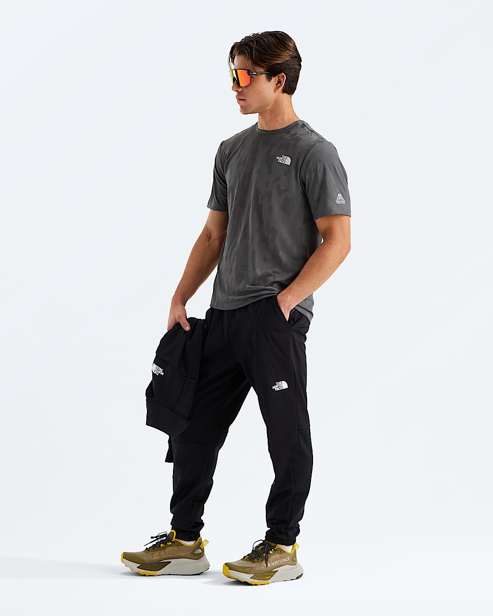 Mens Mountain Athletics ShortSleeve Tee 20 TNF HERO2