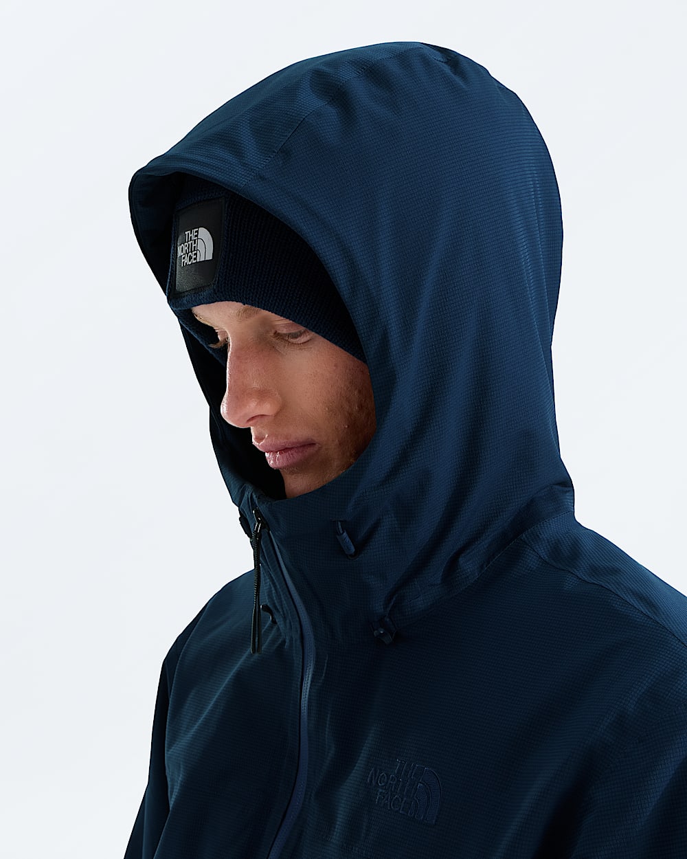 Mens TNF Range Lightweight Hooded Parka TNF MODELHOOD2