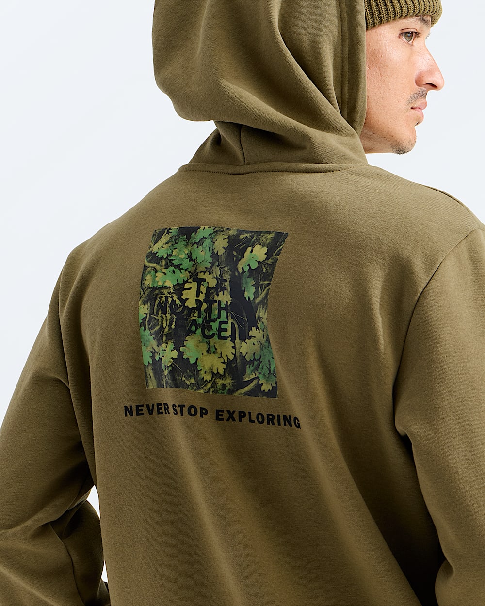Mens Evolution Yosemite Oak Print Regular Hoodie TNF HERO2