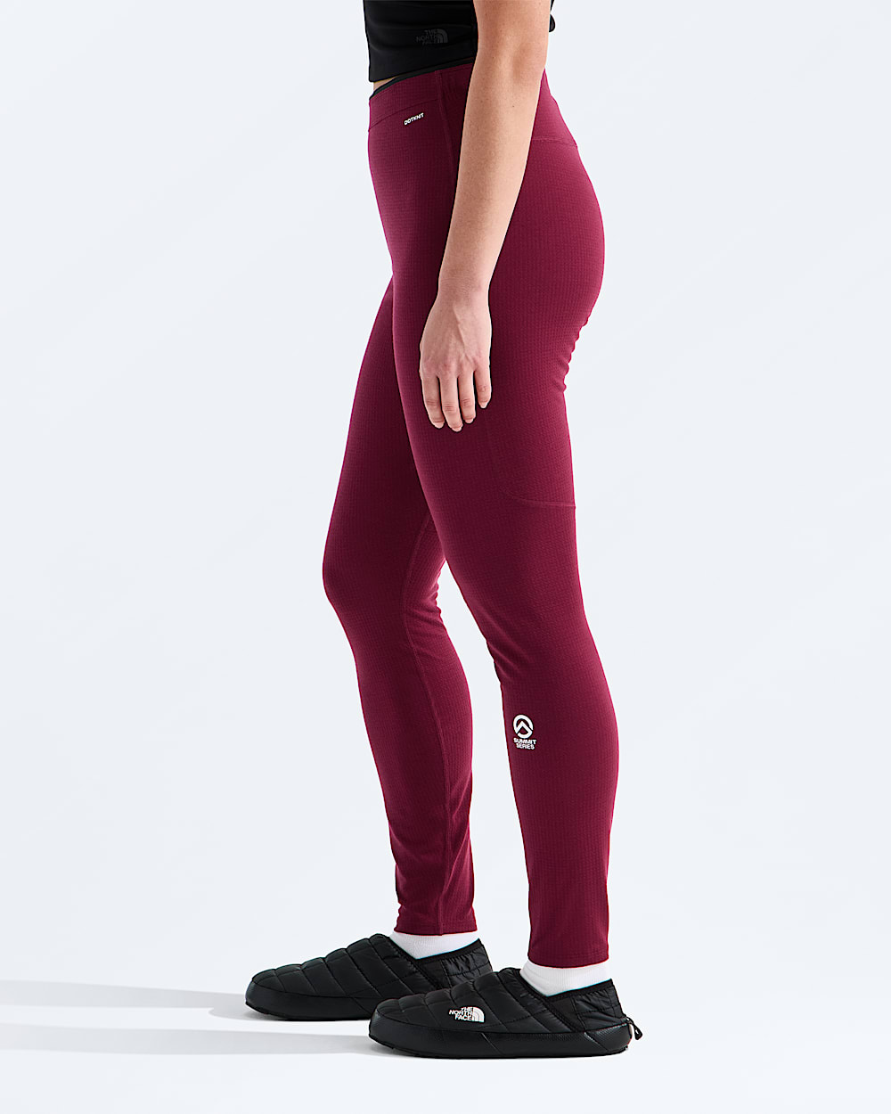 Womens Summit Series Pro Baselayer Tights TNF MODEL34