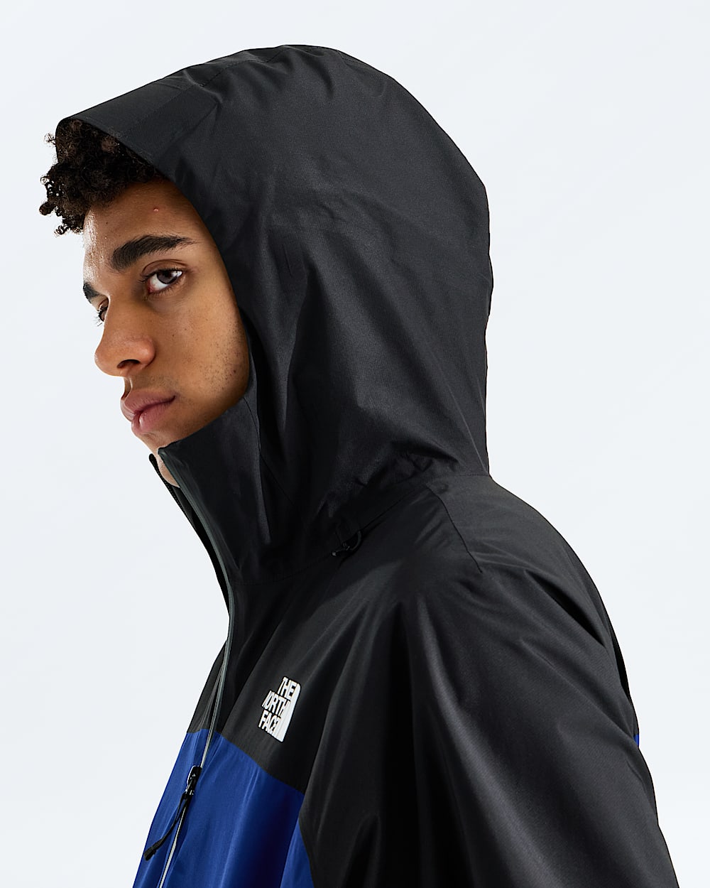 Mens Mountain Light Triclimate GORETEX Jacket TNF MODELHOOD2