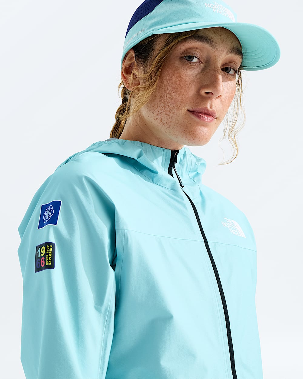 Womens Summit Series FUTURELIGHT Superior JacketGraphic TNF HERO3