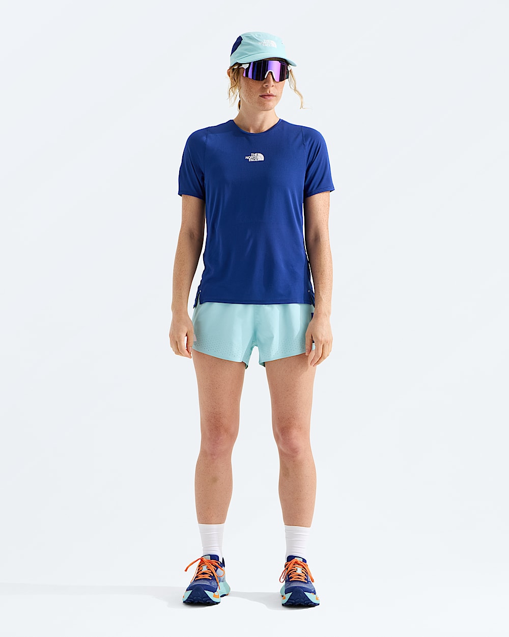 Womens Summit Series High Trail ShortSleeveGraphic TNF HERO2