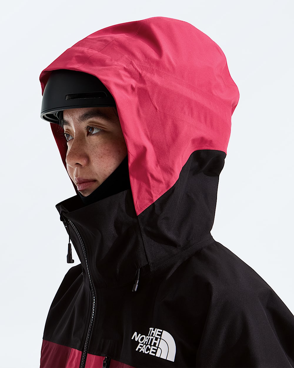 Manteau Summit Series Verbier GORETEX pour femmes TNF MODELHOOD2
