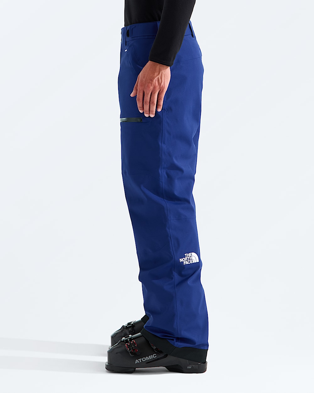 Mens Chakal Pant TNF MODEL34