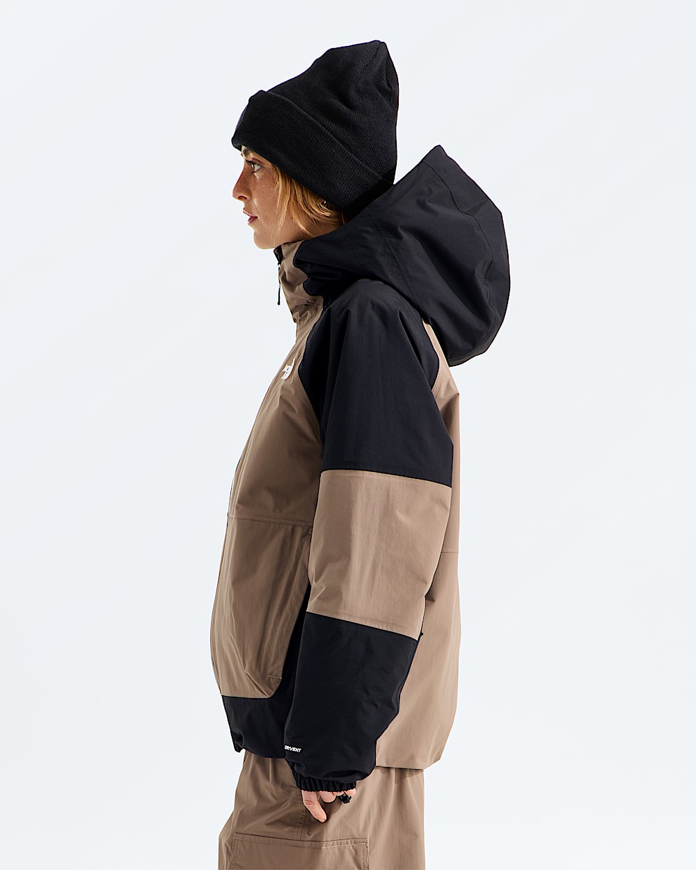 Womens Slaydee Insulated Jacket TNF MODEL34