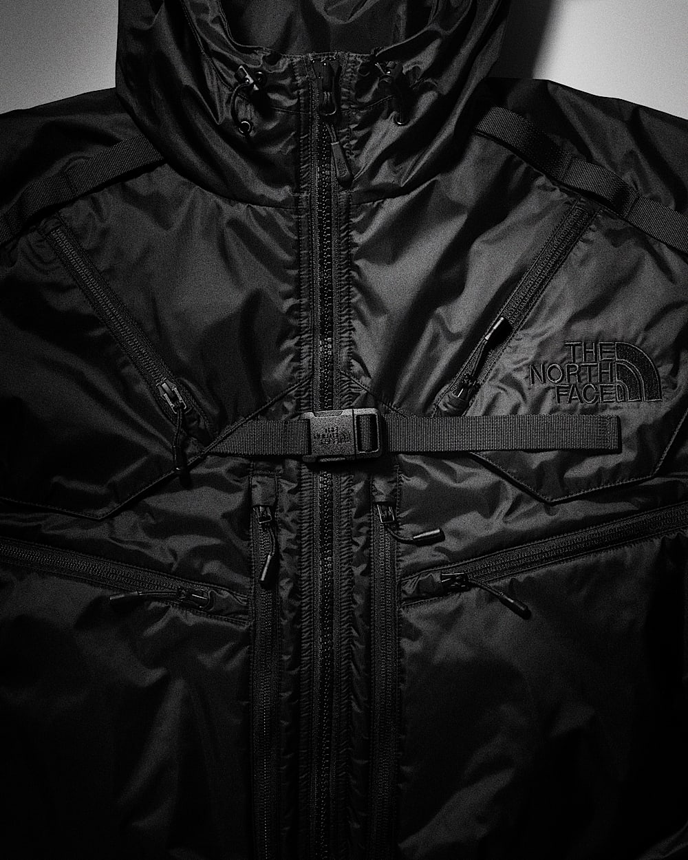 TNF X eYe JUNYA WATANABE MAN TECH VEST MOUNTAIN JACKET TNF HERO2
