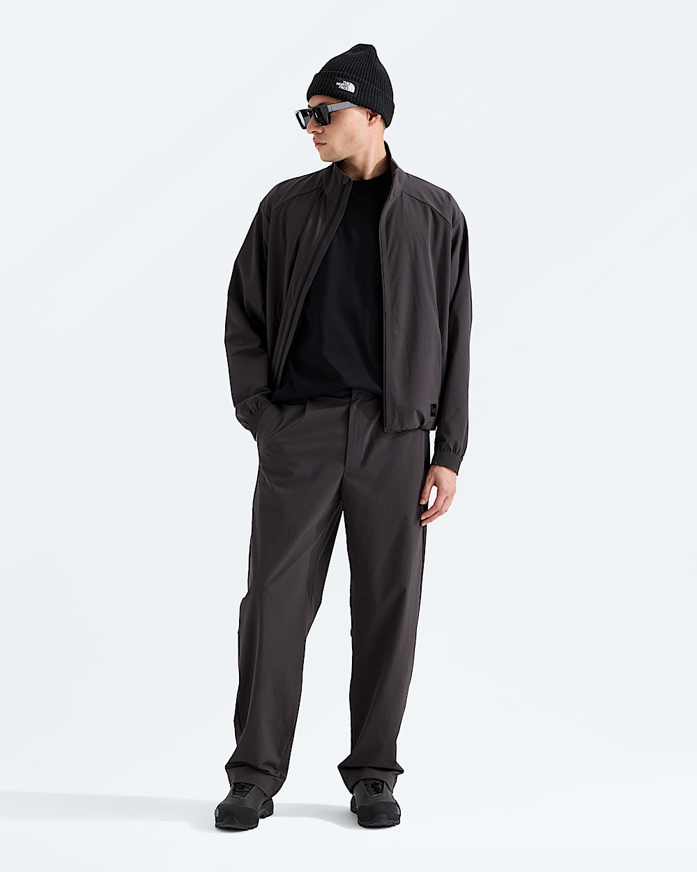Mens TNF Tech Woven Pant TNF HERO2