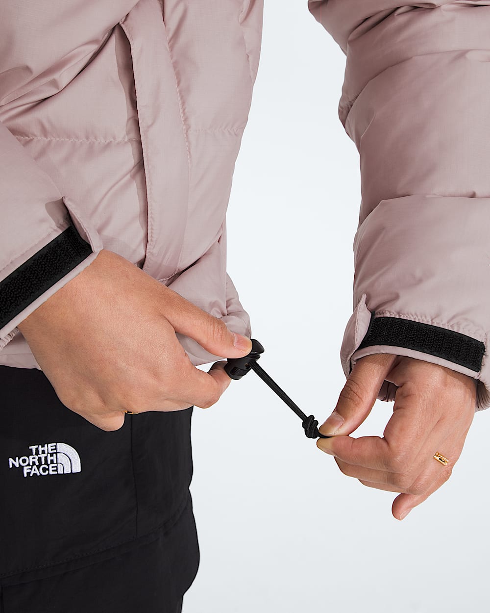 Womens 1996 Retro Nuptse Jacket TNF ALT1
