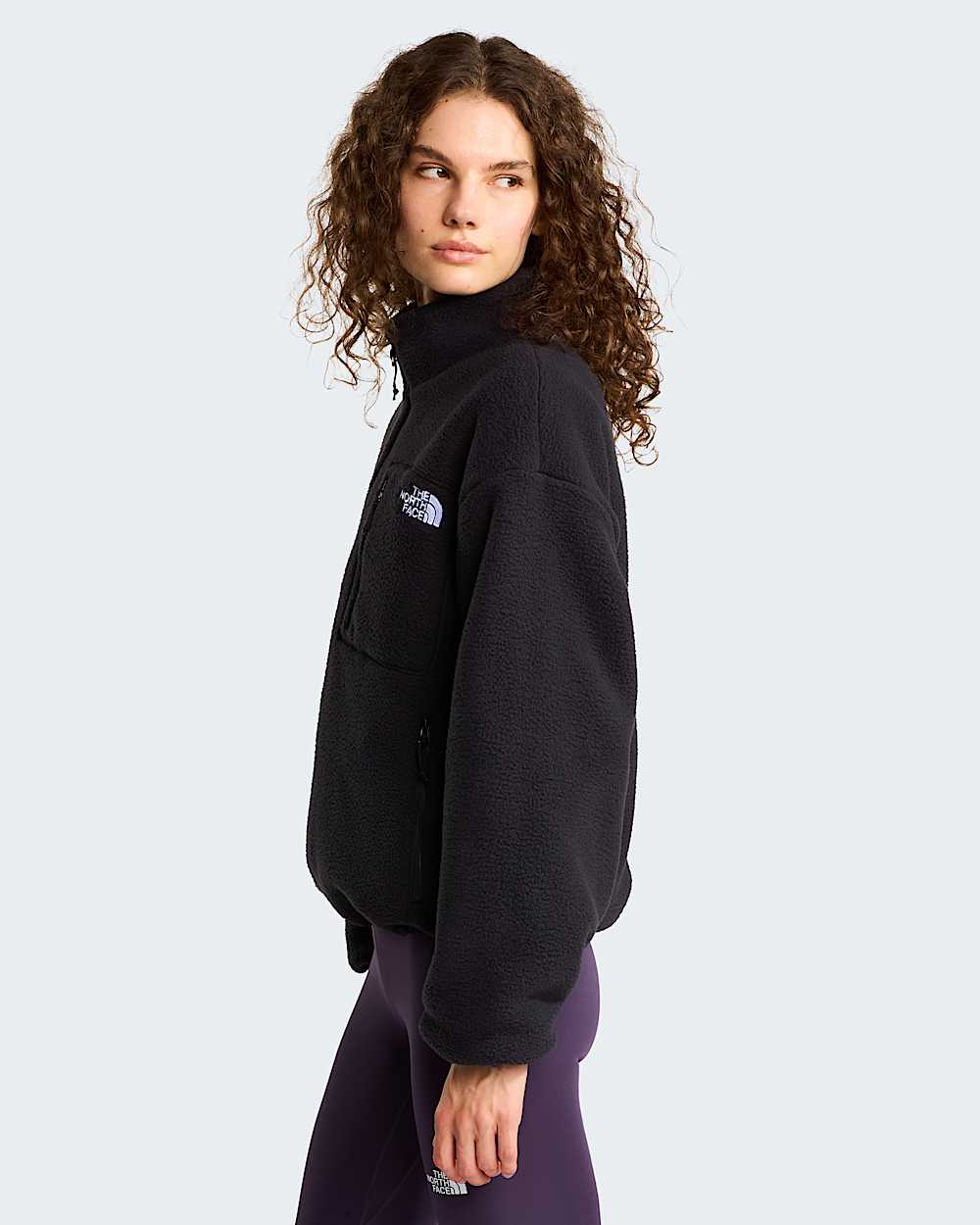 Womens Yumiori Reversible Jacket TNF MODEL34
