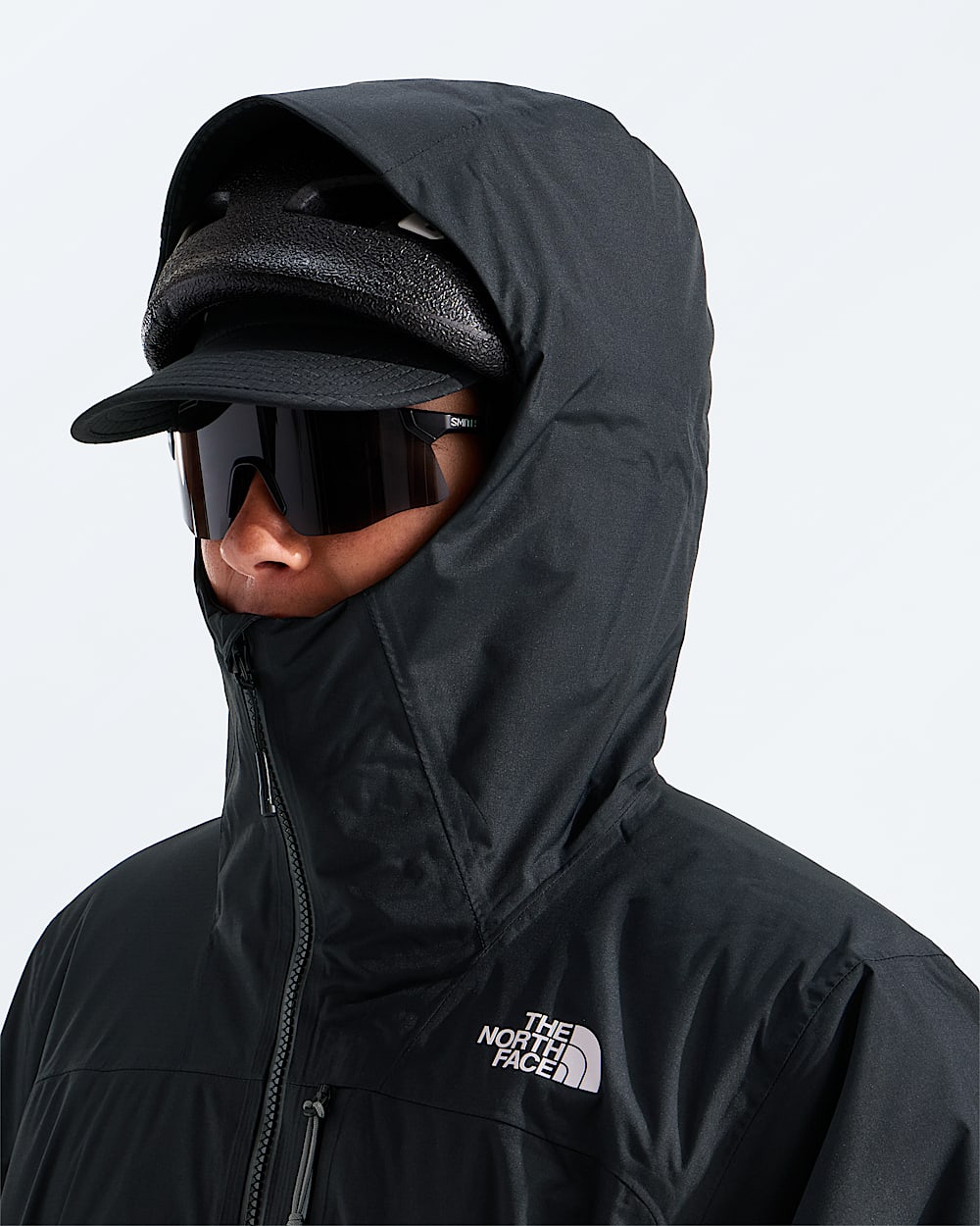 Mens Sarsen Insulated Jacket TNF MODELHOOD2