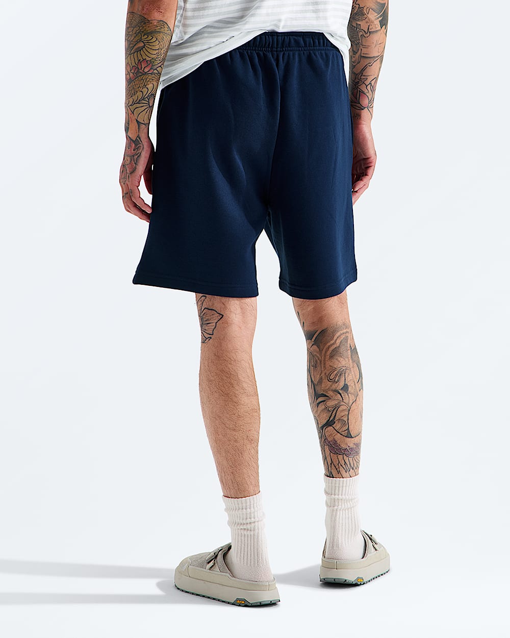 Mens Evolution Simple Dome Regular Shorts TNF BACK