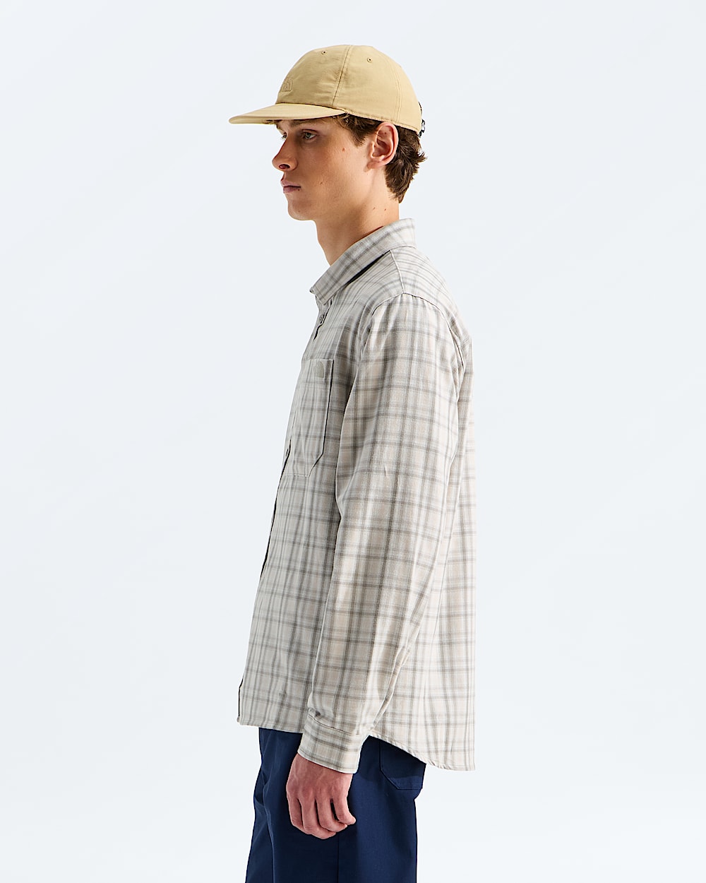 Mens Mountain Falls Flannel ButtonDown LongSleeve Shirt TNF MODEL34
